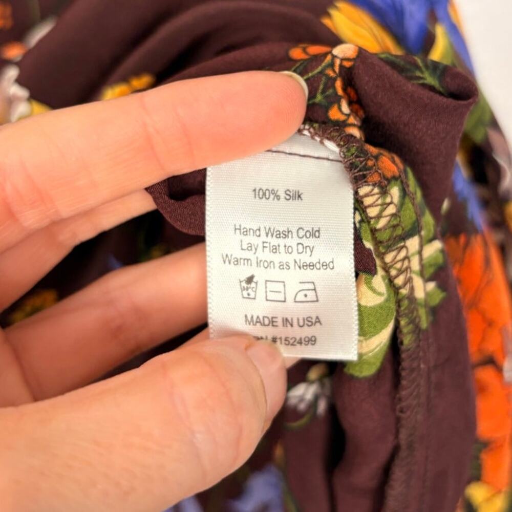Amour Vert Silk Floral V Neck Blouse Medium - Picture 4 of 4